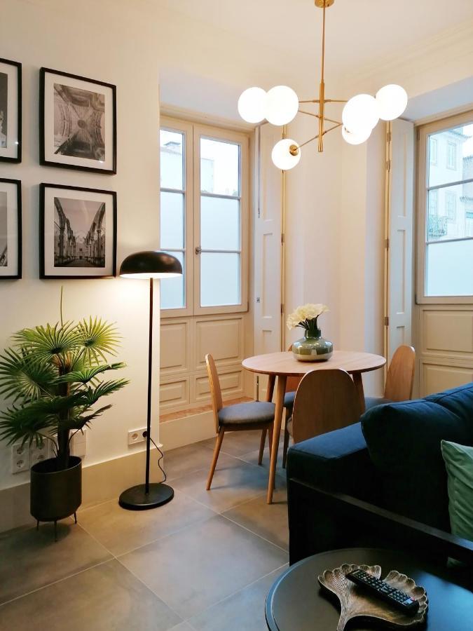 Flh Lapa Design Apartment With Terrace ลิสบอน ภายนอก รูปภาพ